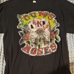 Guns N' Rose's T-shirt